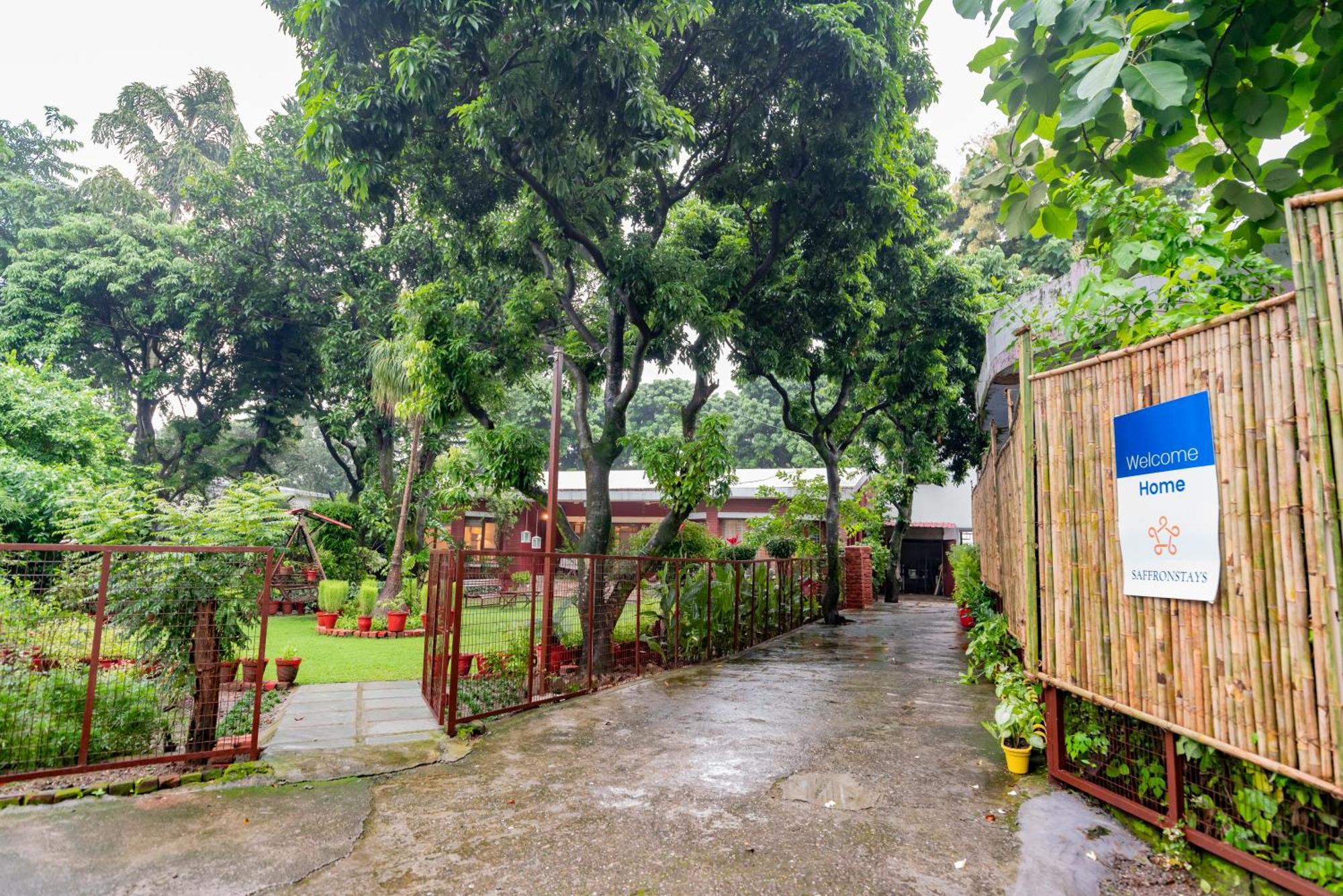 Saffronstays Doon Garden Villa - Near Doon School And Mall Road Dehradun Extérieur photo